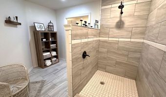 21 Sharp St, Ash Flat, AR 72513