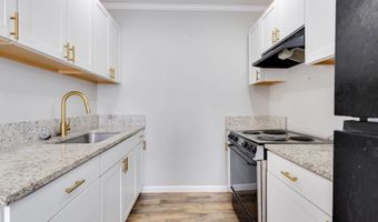 807 809 E Vermilion St, Abbeville, LA 70510