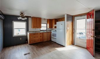 840 Forest Park Ave, Middletown, RI 02842