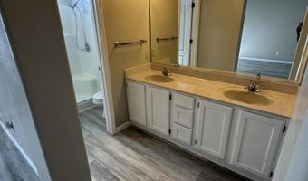 221 E Radine Dr, Benson, AZ 85602