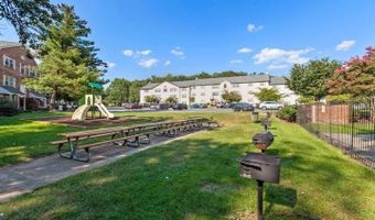 4411 ROMLON St 101, Beltsville, MD 20705
