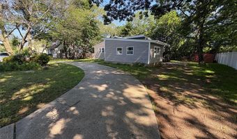 9 Holt St, Amityville, NY 11701