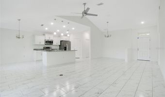 207 DENTON Ave, Auburndale, FL 33823