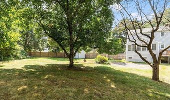 16 Patriots Rd, Acton, MA 01720