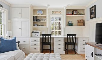 79 Sturgis Ln, Barnstable, MA 02630