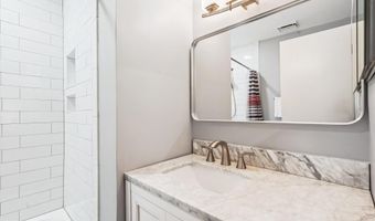 7852 NEWPORT GLEN PASS, Annandale, VA 22003