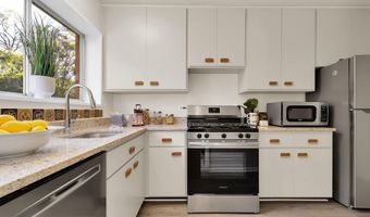 10661 MONTROSE Ave 202, Bethesda, MD 20814