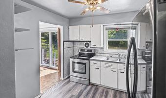 2303 Fairview Dr, Alton, IL 62002