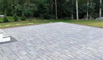 270 Station St, Coventry, RI 02816