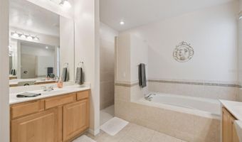 2500 EMERALD TREE Ln, Apopka, FL 32712