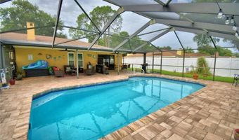902 CRESTVIEW Dr, Auburndale, FL 33823
