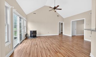82 DORIAN Dr, Dover, DE 19904