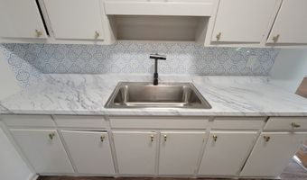 210 Oak, Atlanta, GA 30354