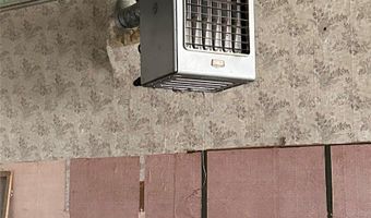 311 Audubon St, Adair, IA 50002