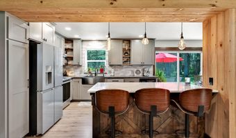 300 E SEASONS Rd, Athol, ID 83801
