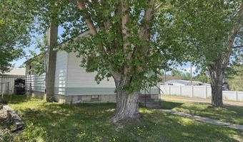 35 Conroy St, Diamondville, WY 83116