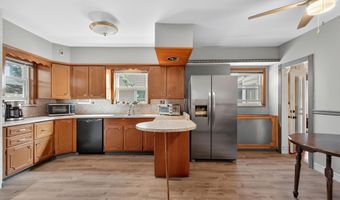 93 W 35TH St, Bayonne, NJ 07002