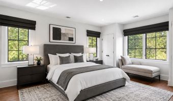 20 Devonshire Ln, Amagansett, NY 11930
