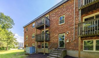 515 Emmett St 13, Bristol, CT 06010
