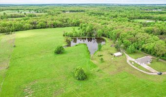 5704 County Road 262, Auxvasse, MO 65231