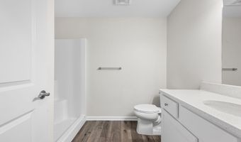 64 E Mitchell Ave 17, Cheshire, CT 06410