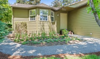 488 SW Forest Grove Dr, Bend, OR 97702