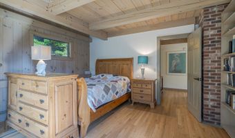 742 Eagle Lake Rd, Bar Harbor, ME 04609