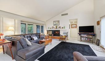 16 SPRUCE HOLLOW Rd, Basye, VA 22810