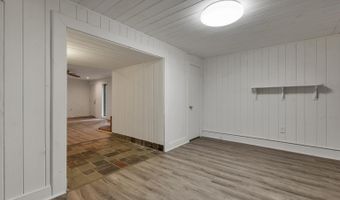 16 Old Manchester Rd, Amherst, NH 03031