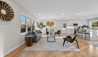 4405 LAUREL Rd, Alexandria, VA 22309