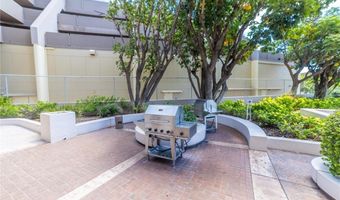 581 Kamoku St 2006, Honolulu, HI 96826