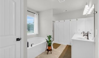 8 Lofton Ct, Anderson, SC 29621