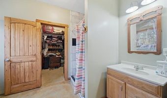 5929 E 430 Rd, Adair, OK 74330