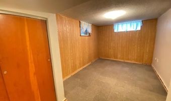 1019 SW 8th Ave, Aberdeen, SD 57401