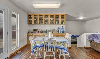 521 Whitaker Ln, Fallon, NV 89406