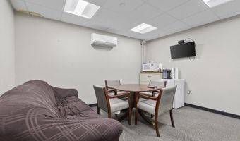 77 Alexander Rd 1, Billerica, MA 01821