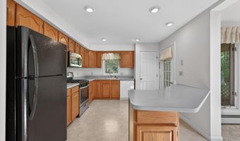333 Longfellow Dr 33, Bethlehem, NH 03574
