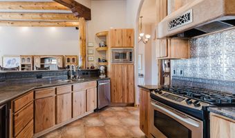 34 Claraboya LP, Alamogordo, NM 88310