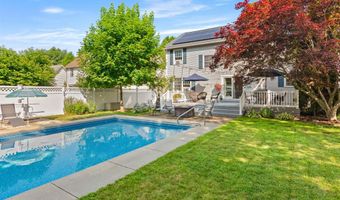29 Grey Meadow Dr, Burlington, VT 05408