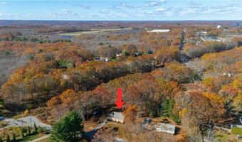 4 Tattersall Dr, Lincoln, RI 02865