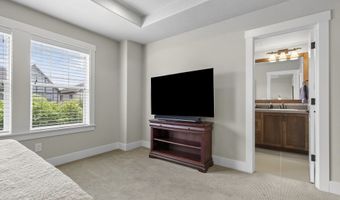16849 SW FRIENDLY Ln, Beaverton, OR 97007