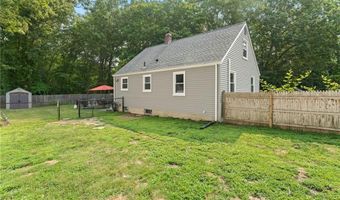 103 Everglade Ave, Warwick, RI 02886