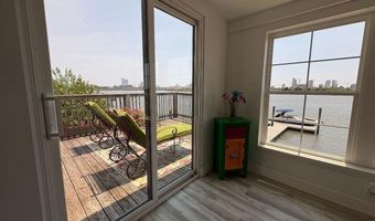 1658 W Riverside Dr, Atlantic City, NJ 08401