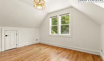 139 Nettles Ridge Rd, Banner Elk, NC 28604