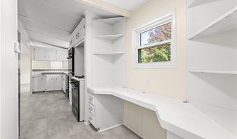 21 Lear Dr, Coventry, RI 02816