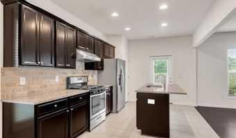 4920 Breezewood Cir, Alpharetta, GA 30004