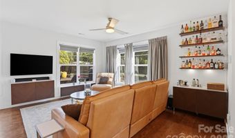 715 E 28th St, Charlotte, NC 28205