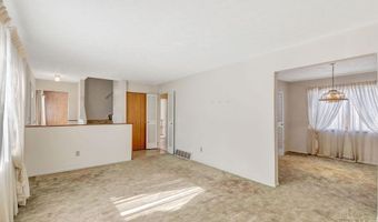 818 Rosetree Ln, Anderson Twp., OH 45230