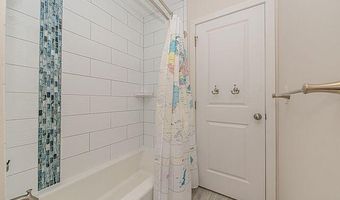 1516 Arborview Blvd, Ann Arbor, MI 48103