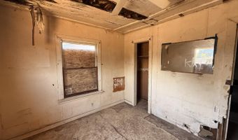 14055 Walnut, Armona, CA 93202
